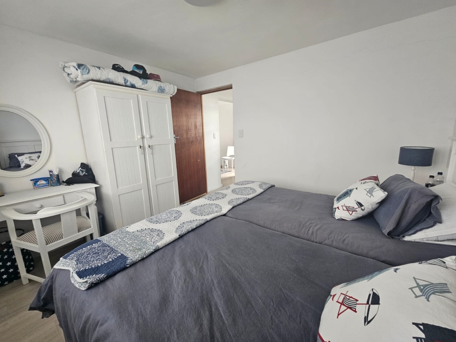 5 Bedroom Property for Sale in Stilbaai Wes Western Cape